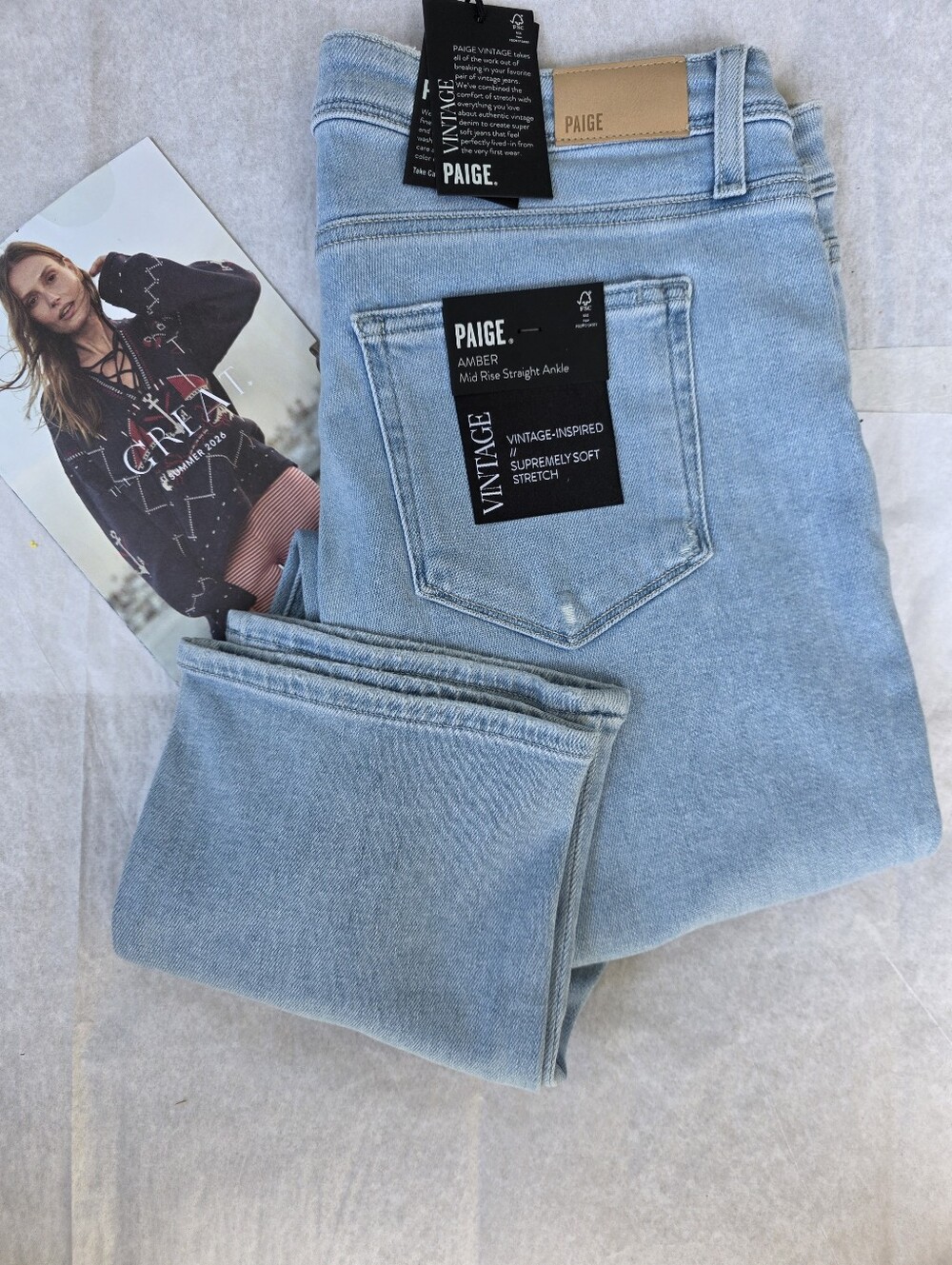 PAIGE Amber Mid-rise Straight Ankle Jeans - NWT